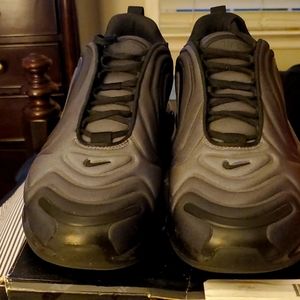 Nike Air Max 720, size 11